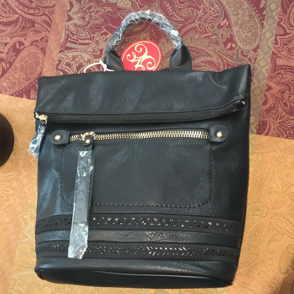 Front Zipper Backpack - Picture 2 of 7